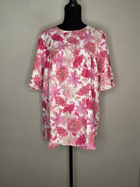 Luvamia Pink Floral Bell Sleeve Babydoll Blouse Size L NWT